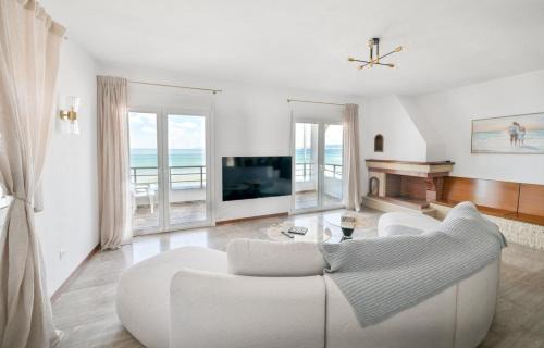 Cleopatra Residence in Perea