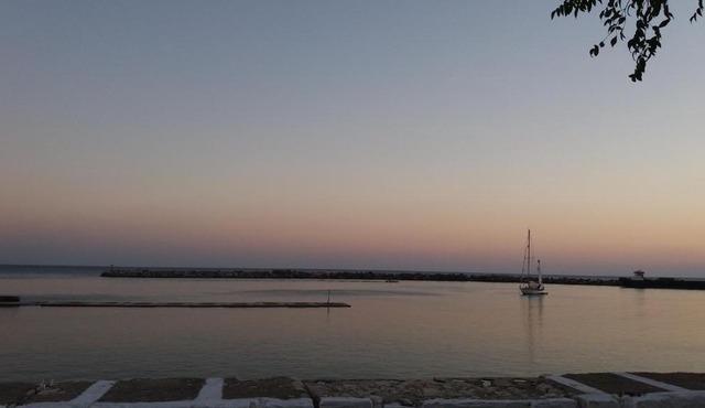Cleopatra Studios in Marathokampos
