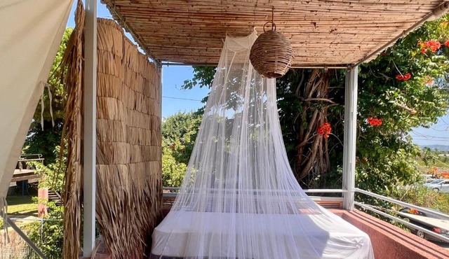 Container Studio for Two in Kourouta