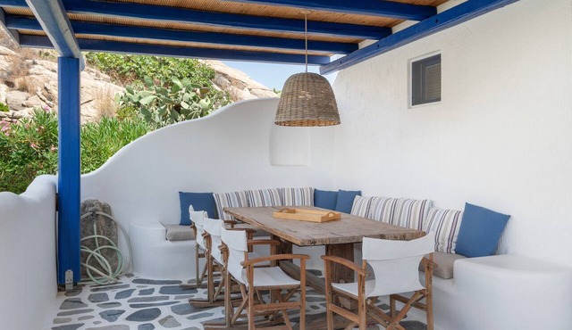 Cozy Island Blue Home