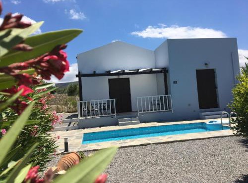 Cozy Villa with Pool and Parasol in Kirianna in Rethymno