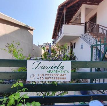 Daniela Apartments in Nea Roda
