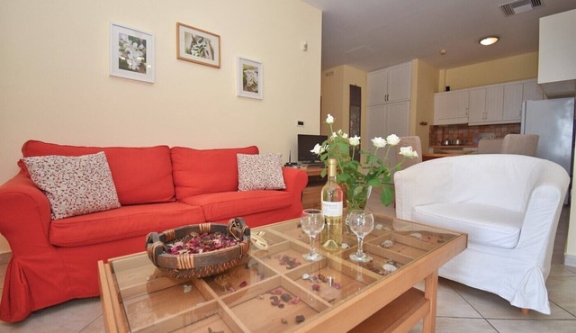 Daphne Two Bedroom Apartment in Corfu
