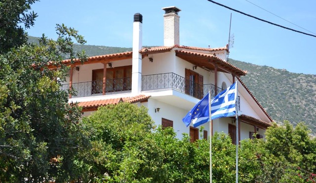 Dimitras House