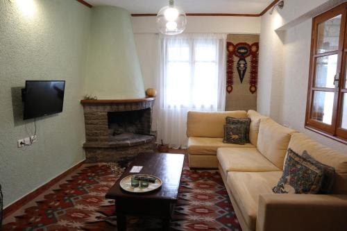 Dimos Suite in Arachova