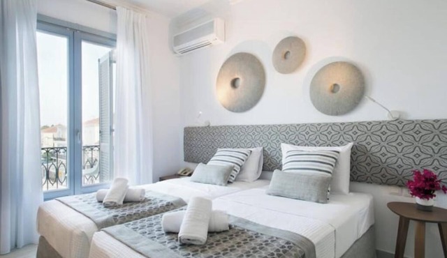Double twin-bed with a sea view - Aurora Spetses in Spetses