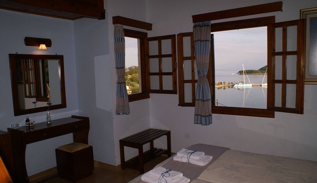 Drymna Hotel in Dorida