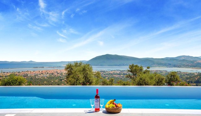Ecstasy Luxury Villas in Lefkada