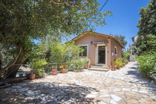 Eftihia cottage in Longos