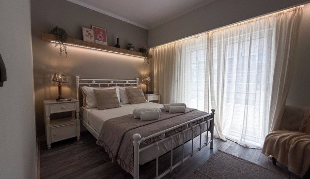 Elegant & Comfortable 2-Bedroom Apartment, 150m from Ialysos Beach