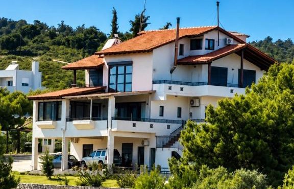 Elena's Country Home & SPA