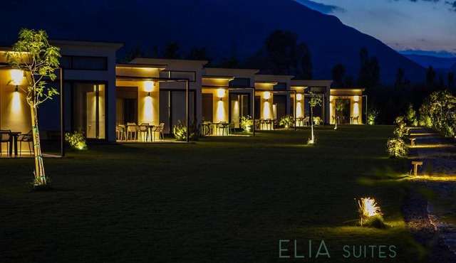 Elia Suites in Sarakiniko