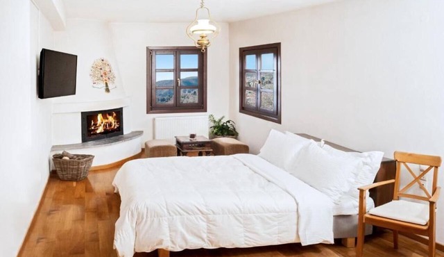 Erofili Hotel - Double Room with Panoramic View in Portaria