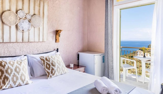 Estia Seaview Room - Ariadne Skopelos Getaway in Skopelos
