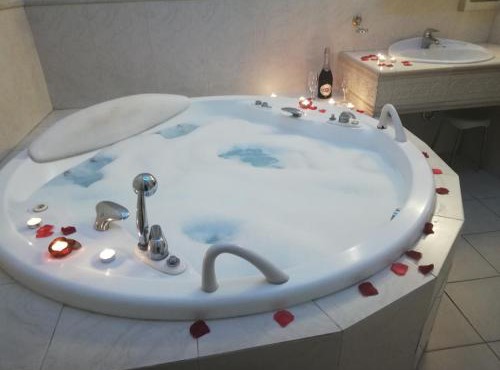 Exis Hotel in Athens