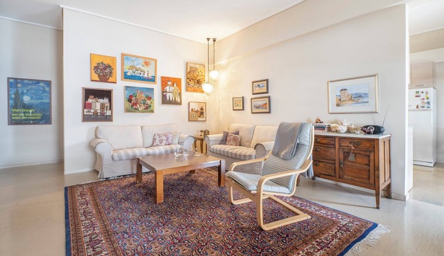 Family Apt in Glyfada-Kyprou in Glifada