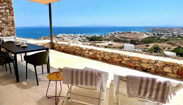 Flouria House - House with magnificent view of the Aegean Sea