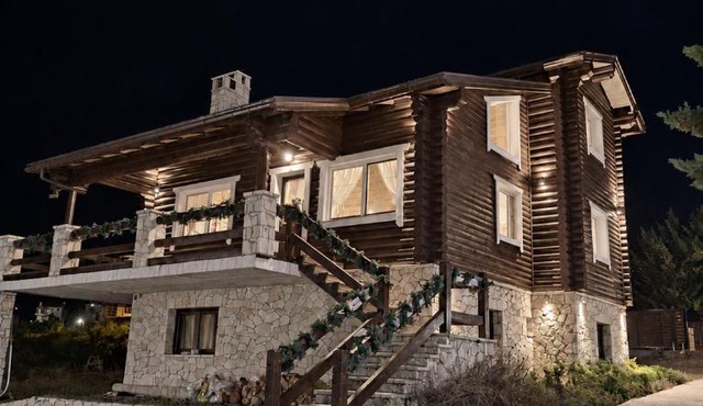 FOX Den Chalet Parnassos in Delphi