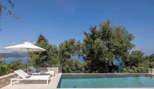 Gaia - Two Bedroom Villa, Sleeps 4 in Corfu