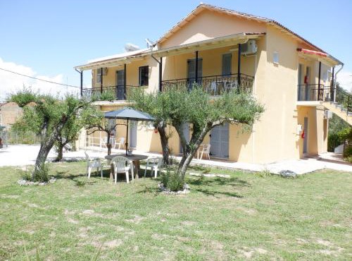 Gardelis Gardens in Benitses