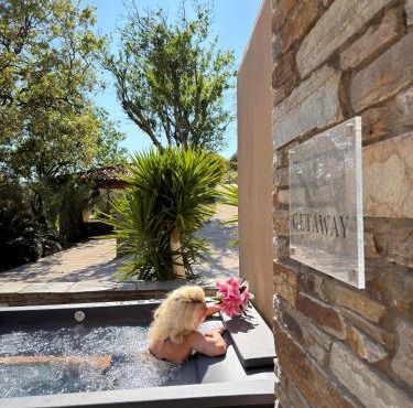 Getaway andros