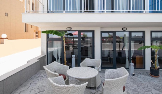 Grand Dodo's Triada Seaview Studios in Agia Triada