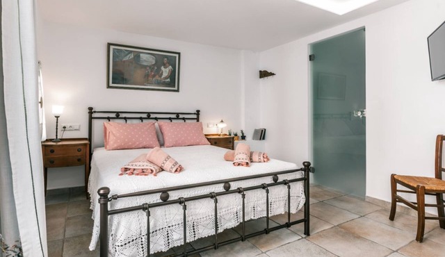 Grand Premium Apartment in Naxos Centre!
