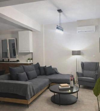 H&B Apartment in Artemida