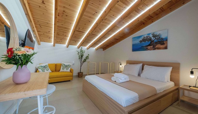 Home Easy Kalamata - Central Stylish Maisonette B2 in Kalamata
