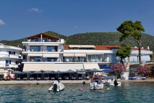 Hotel Mike in Ancient Epidauros