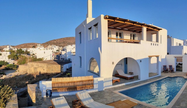House in the village of Vivlos in Naxos