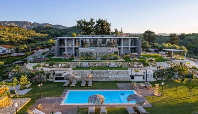House in Theriso with Private Pool in Stalos