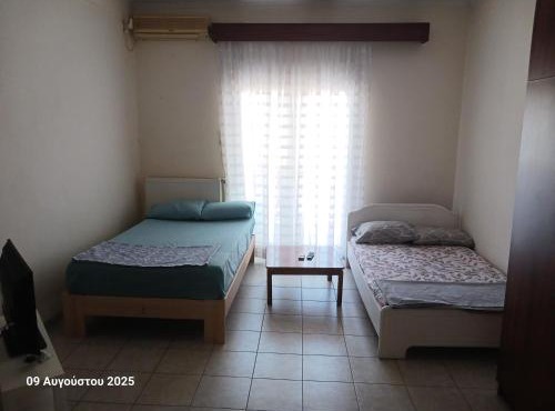 ILIAS APARTMENTS SOUFLI in Souflíon