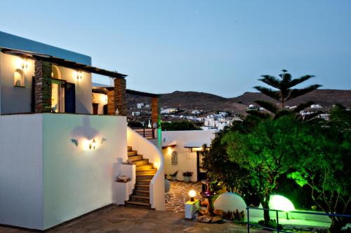 Irini Studios in Tinos