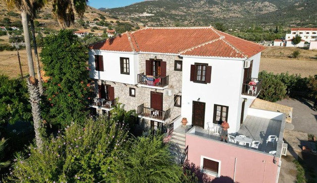 Islands Apartments