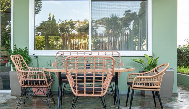 Iviskos Apartment - Hellenic Apartments Avlona in Oinófita