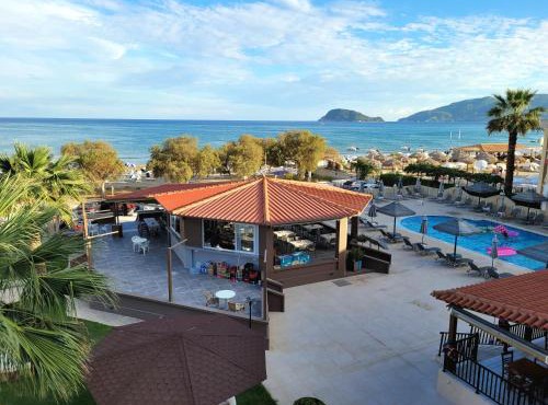 Jannos Beach hotel in Laganas