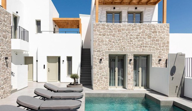 Kalea Suites