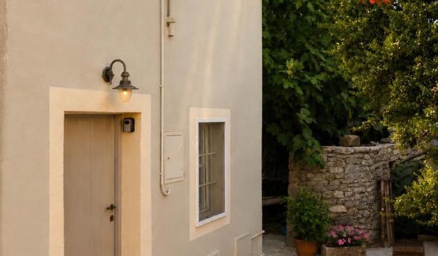 Kamara Nest - More than a stay in Aroniadika
