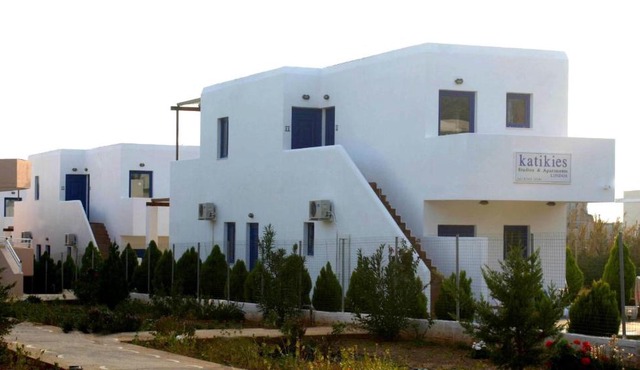 Katikies Studios & Apartments in Lartos