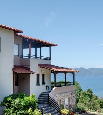 Klisouri Beach Villa in Ierissos