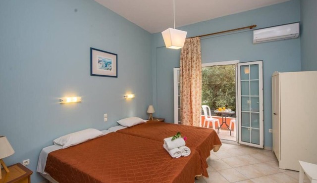 KOGEROS APARTMENTS in Corfu