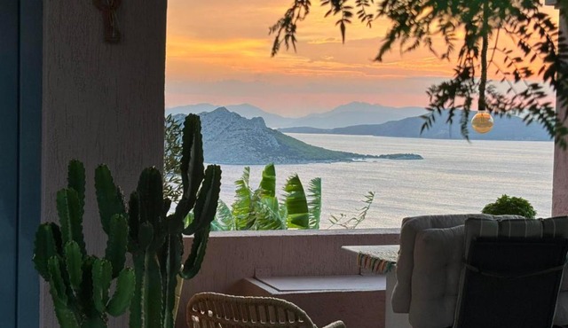 La Casa Del Sol Villa Aegina in Aegenitissa