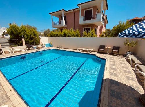 La Luna Studios in Limenas