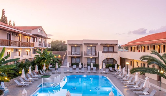 Lazaros Hotel Resort in Tsilivi