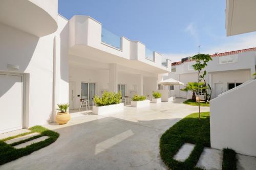 Lefko Suites in Hanioti