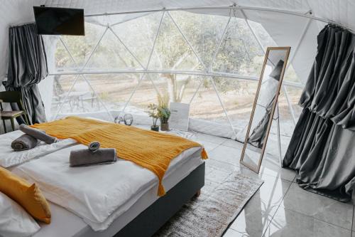 Lemon Dome, Luxury Glamping Dome in Crete in Gavalochori