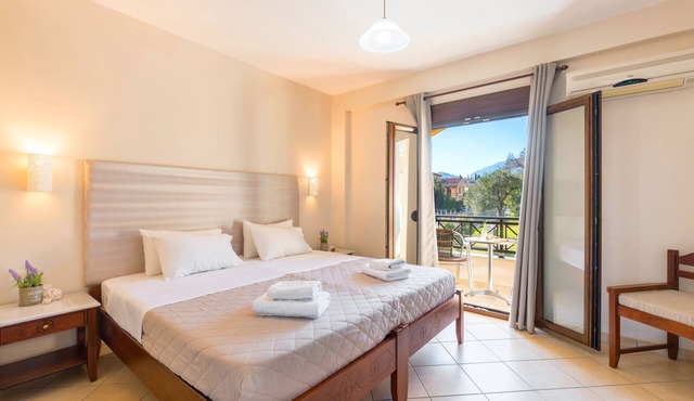 Lemon Tree Corfu Apartments by Konnect in Corfu