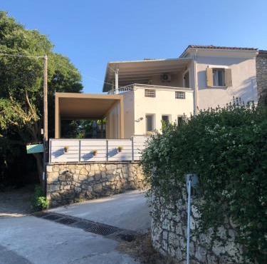 Lemonaki House Lefkada in Asprogerakata