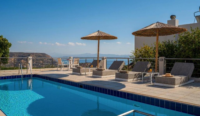 Lenikos Resort in Agios Vasileios